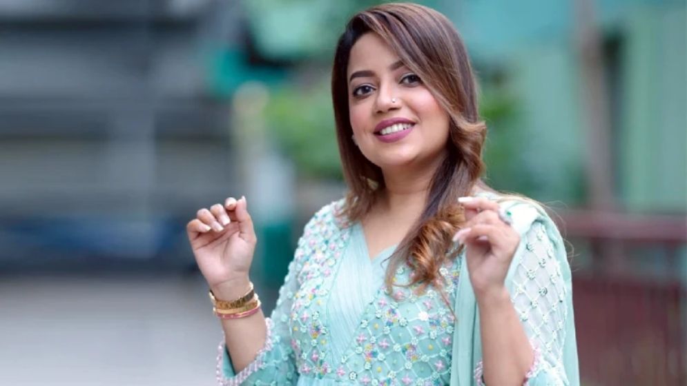 যুক্তরাষ্ট্র সফরে ১৬ শহরে সংগীত পরিবেশন করবেন কনা
