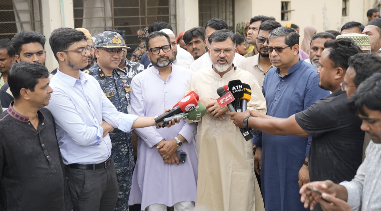 ফিটনেসবিহীন যান ও অদক্ষ চালকের বিরুদ্ধে কঠোর ব্যবস্থা নেওয়া হবে: ডিএনসিসি প্রশাসক