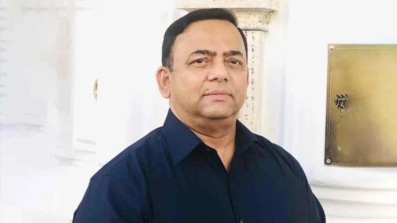 জামিনে মুক্তি পেলেন বেনজীর আহমেদ