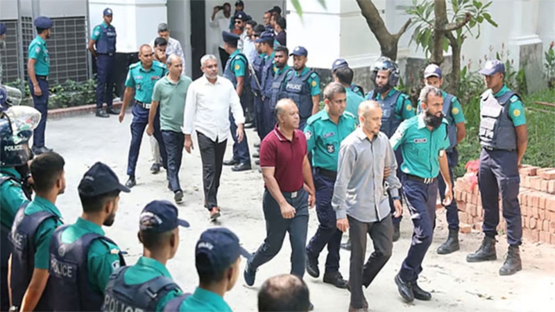সাবজেলে রাখা হবে ১৫ সেনা কর্মকর্তাকে: আসামিপক্ষের আইনজীবী