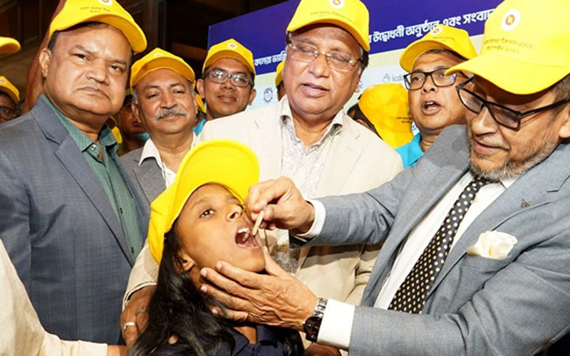 কলেরা টিকা কর্মসূচির উদ্বোধন করলেন স্বাস্থ্যমন্ত্রী