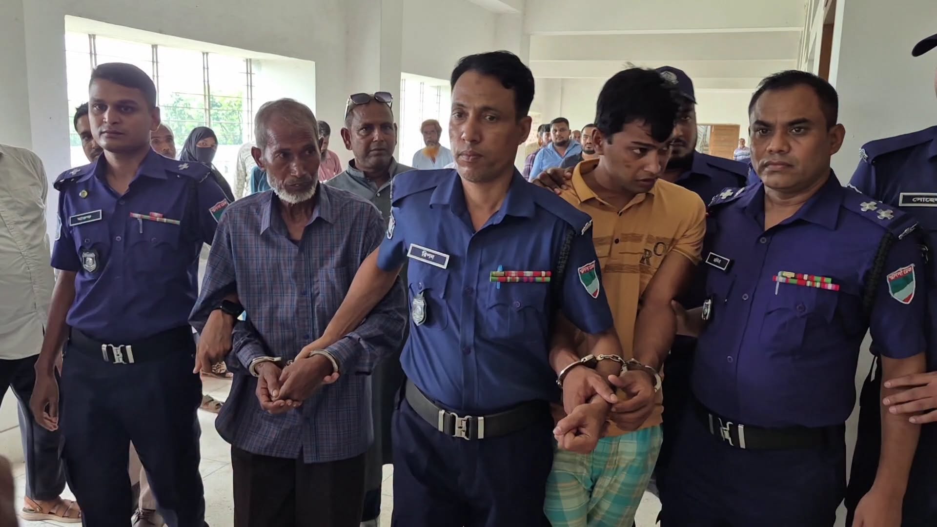 ঝিনাইদেহ কৃষক হত্যা মামলায় পিতার যাবজ্জীবন কারাদণ্ড ছেলের মৃত্যুদণ্ড রায়