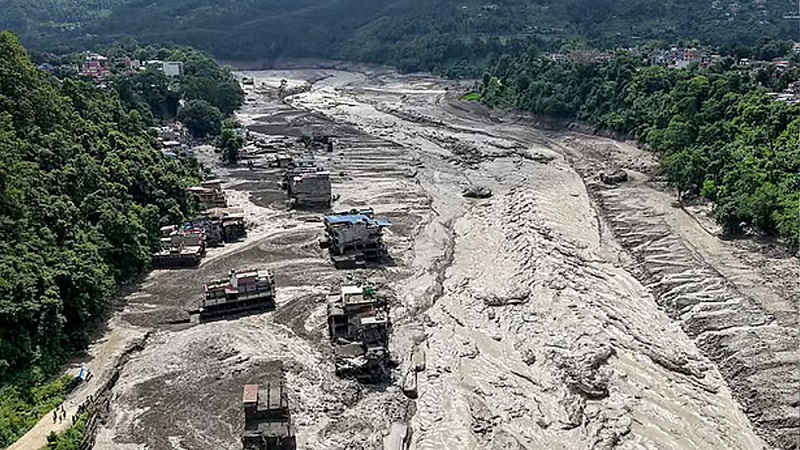 নেপালে আকস্মিক বন্যায় নিহত ১৮, নিখোঁজ ৩৮৪