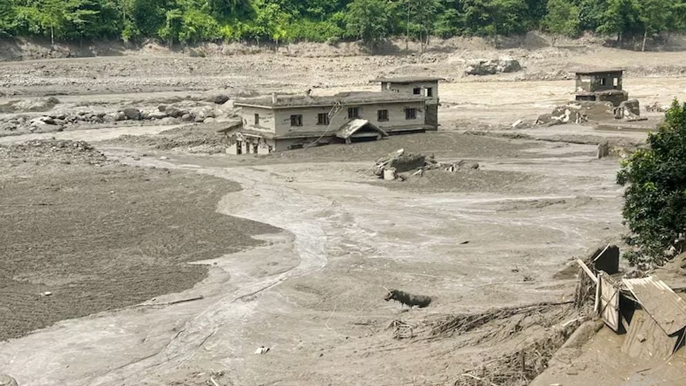 ভূমিকম্প নয়, হিমবাহ ধসেই নেপালে ভয়াবহ আকস্মিক বন্যা