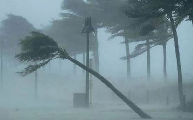 টানা পাঁচ দিন বৃষ্টির পূর্বাভাস, কমতে পারে গরম