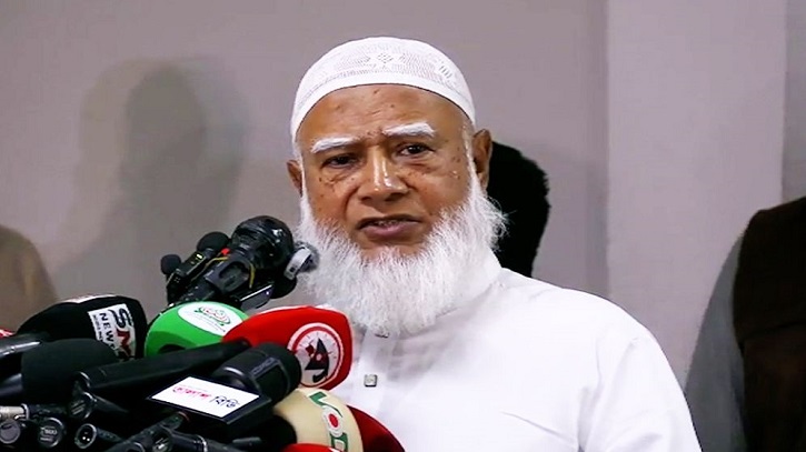 সরকার দেশবাসীকে দেওয়া প্রতিশ্রুতি থেকে সরে গিয়ে উল্টো পথে হাঁটছে: জামায়াত আমির