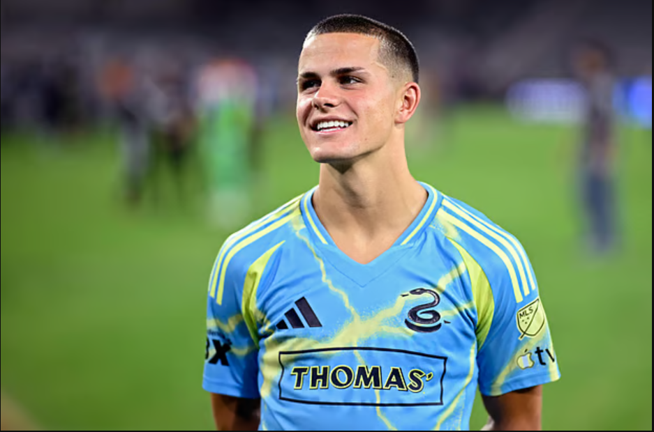 ১৬ বছরেই যুক্তরাষ্ট্রের জাতীয় দলে ডাক পেলেন বাংলাদেশি বংশোদ্ভূত কাভান