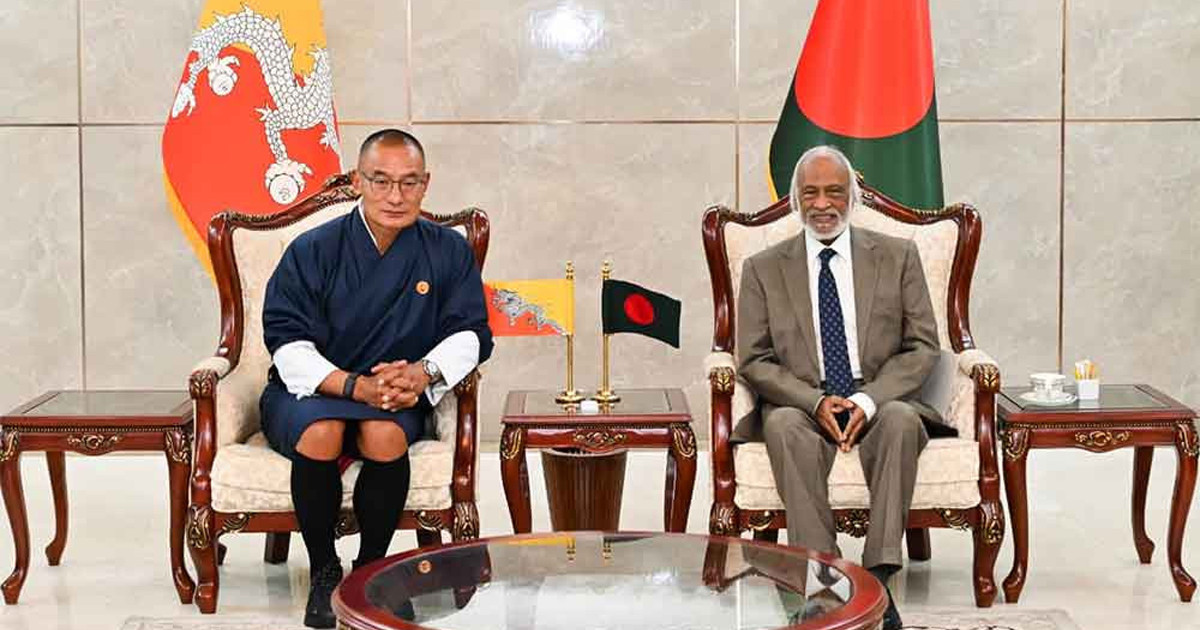 ফের সার্ককে সক্রিয় করতে ভুটানের সহযোগিতা চেয়েছে বাংলাদেশ