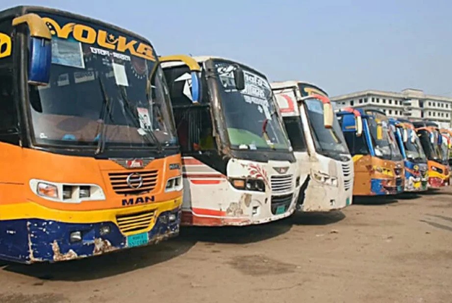 জ্বালানির দাম বৃদ্ধিতে বাড়ল বাসভাড়া