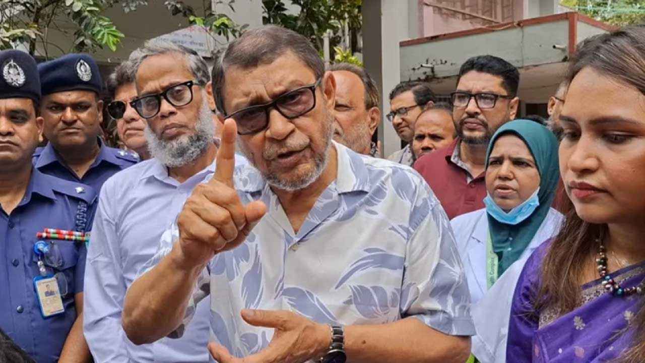 সরকারি হাসপাতালের সামনে নতুন কোনো ক্লিনিকের অনুমোদন নয়: স্বাস্থ্যমন্ত্রী