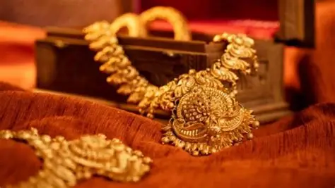 ভরিতে ২১৫৮ টাকা কমল স্বর্ণের দাম