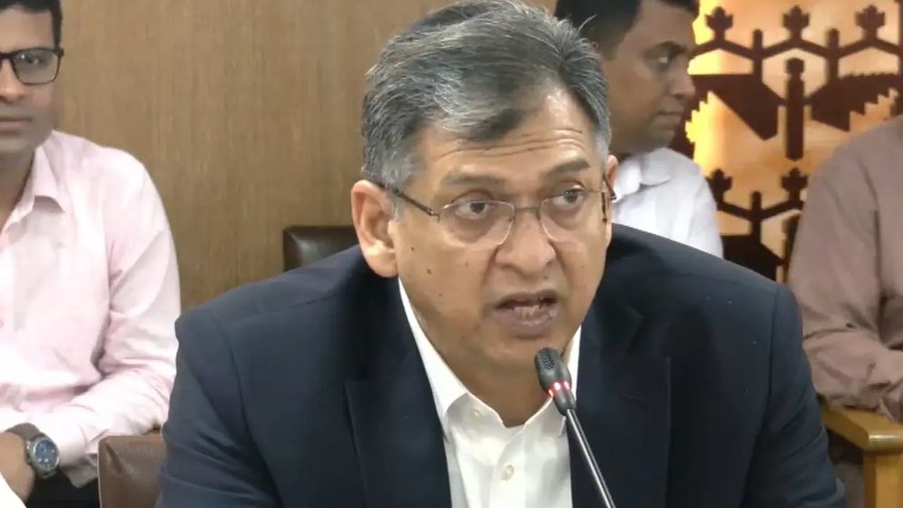 সাইবার সুরক্ষা আইনের মাধ্যমে মানুষের নিরাপত্তা নিশ্চিত করতে চাই : স্বরাষ্ট্রমন্ত্রী