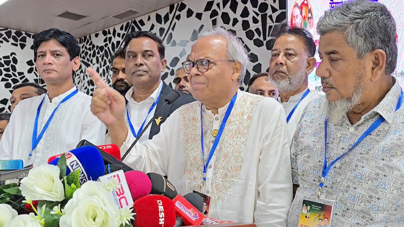 চাঁদাবাজ-দখলদাররা বিএনপির সদস্য হতে পারবে না: রিজভী