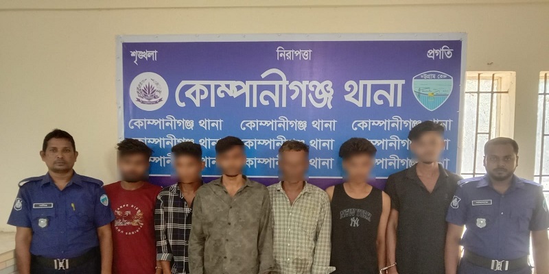 নোয়াখালীতে কিশোর গ্যাংবিরোধী অভিযানে আটক ১০৪