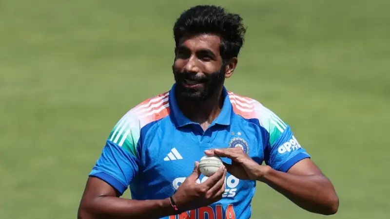 বুমরাহর জন্য রবি শাস্ত্রীর বিশেষ পরামর্শ