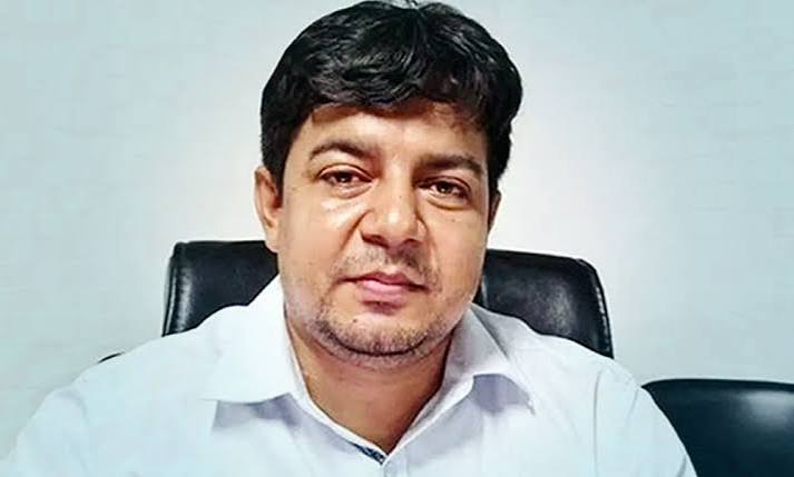 Bangladeshi tailor in Dubai