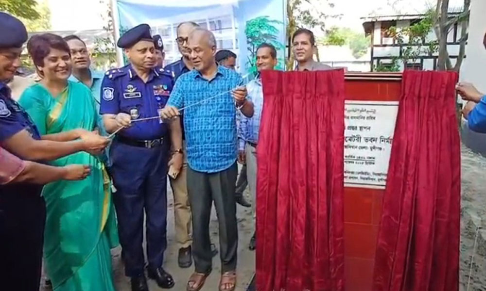 এখন আইনশৃঙ্খলা পরিস্থিতি খুব ভালো, নির্বাচন সুষ্ঠু হবে: স্বরাষ্ট্র উপদেষ্টা