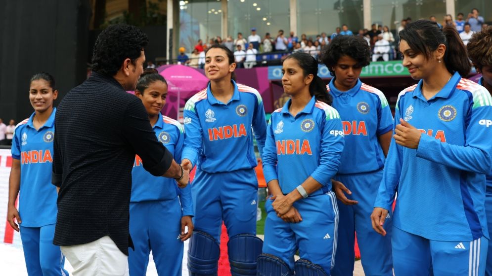 ভারতের নারী বিশ্বকাপ জয়ে যেভাবে গুরুত্বপূর্ণ অবদান রেখেছেন শচীন