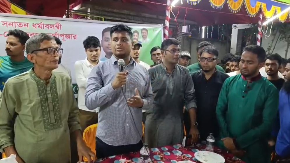 হিন্দু-মুসলিমের মধ্যে বিভাজন সৃষ্টির জন্য অপশক্তি ফাঁদ পেতে আছে: হাসনাত