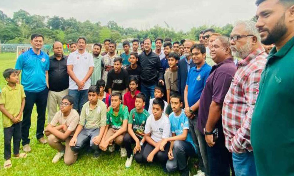 প্রতিটি জেলায় খেলাধুলার প্রসার ঘটাতে কাজ করছে বিসিবি: আসিফ আকবর
