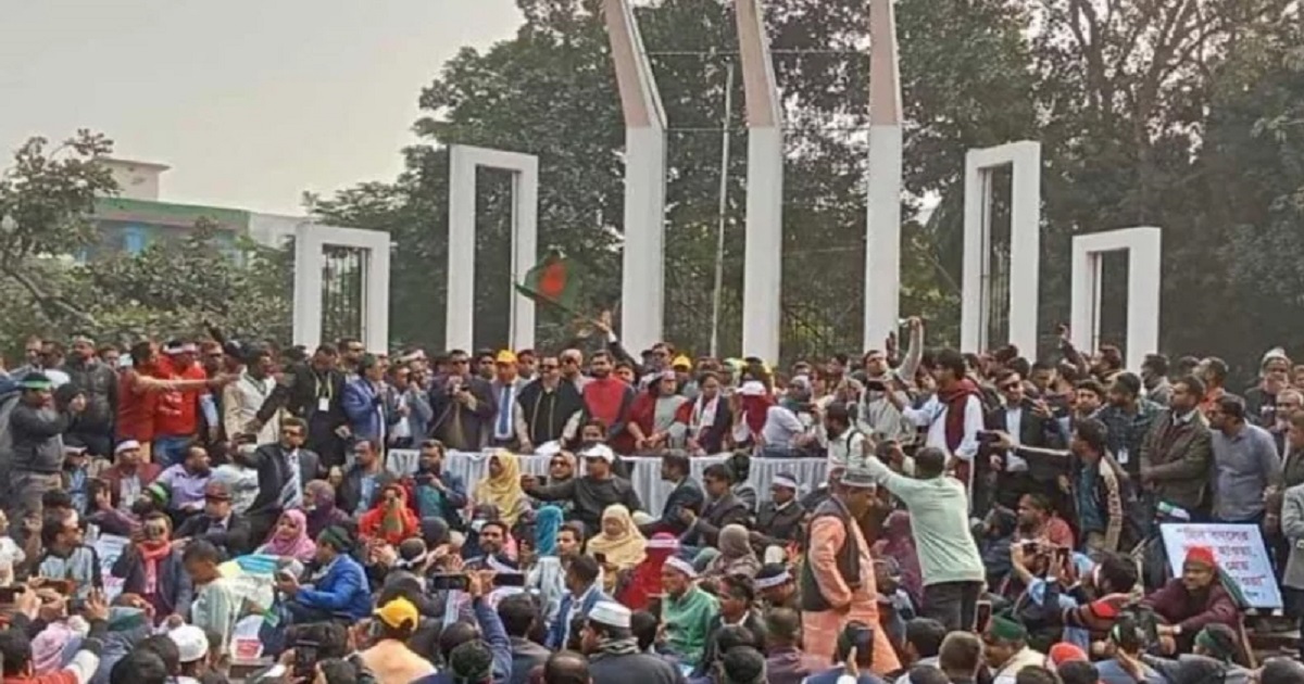 শনিবার থেকে কঠোর কর্মসূচি নিয়ে মাঠে নামছেন প্রাথমিক শিক্ষকরা