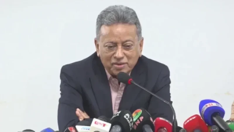 নির্বাচন ছাড়া ছোটখাটো বিষয় নিয়ে সময় নষ্ট করে লাভ নেই: আমীর খসরু