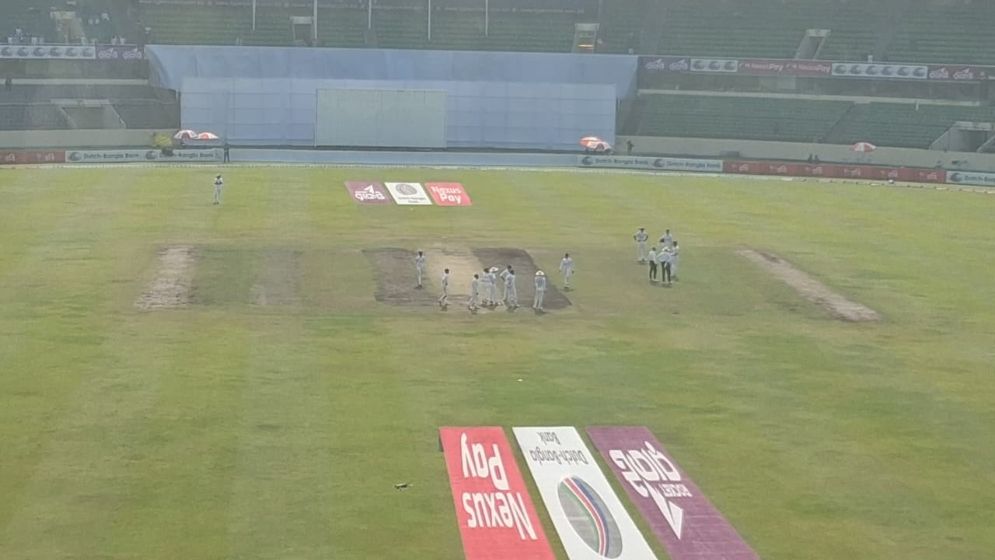 ভূমিকম্পের প্রভাবে ক্রিকেট ম্যাচ বন্ধ, ১৫০ বছরে এমন কিছু ঘটল দ্বিতীয় বার