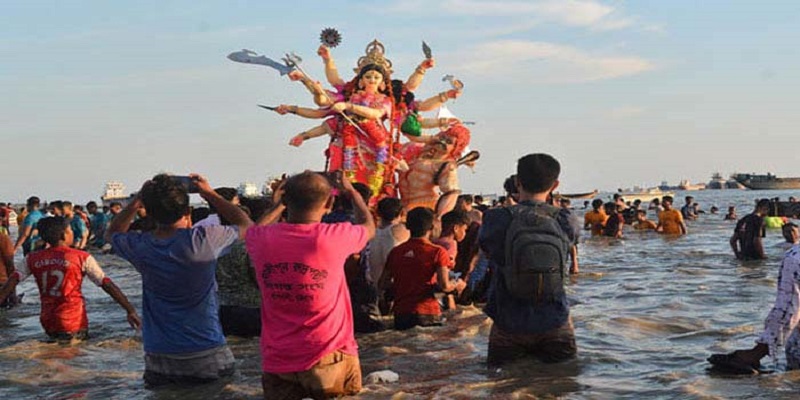 বিষাদে বিসর্জন হল দুর্গা দেবীর