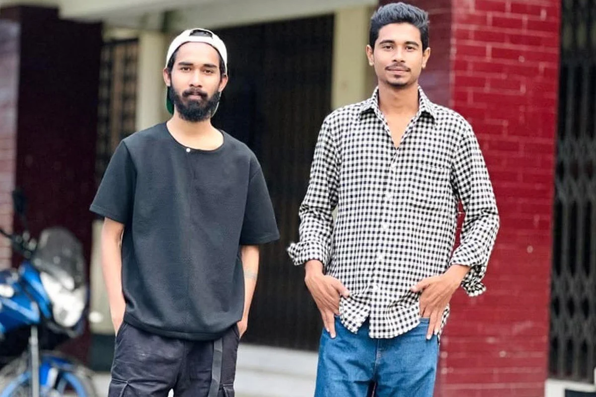 বন্ধুকে’ হত্যার পর রক্তমাখা কুড়াল হাতে থানায় আত্মসমর্পণ