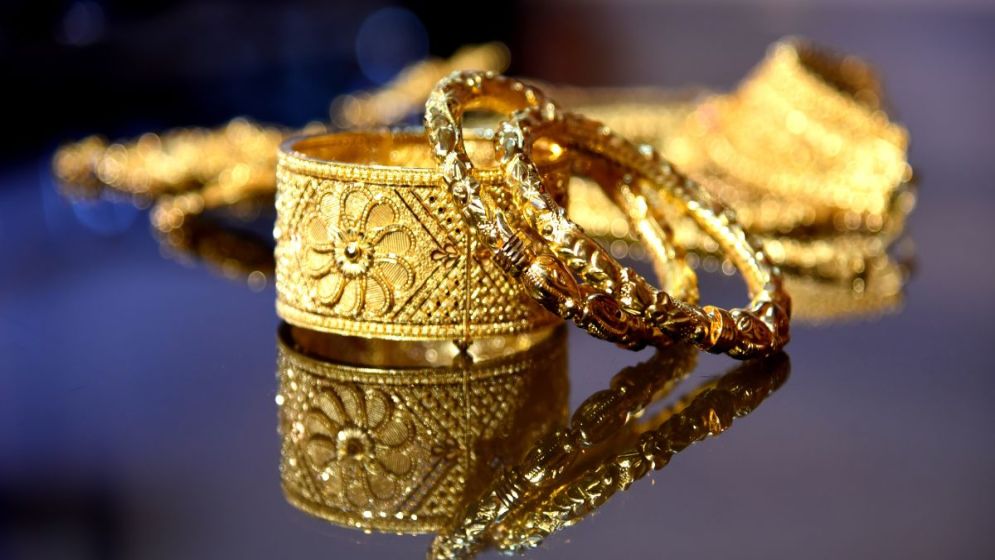 প্রতি ভরি সোনার দাম বেড়েছে ২.১২ লাখ টাকা