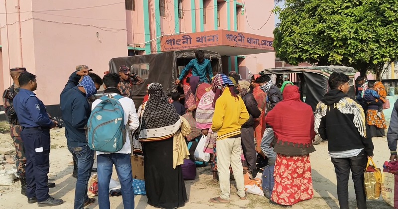 মেহেরপুরে ৩০ বাংলাদেশিকে পুশ ইন করল বিএসএফ