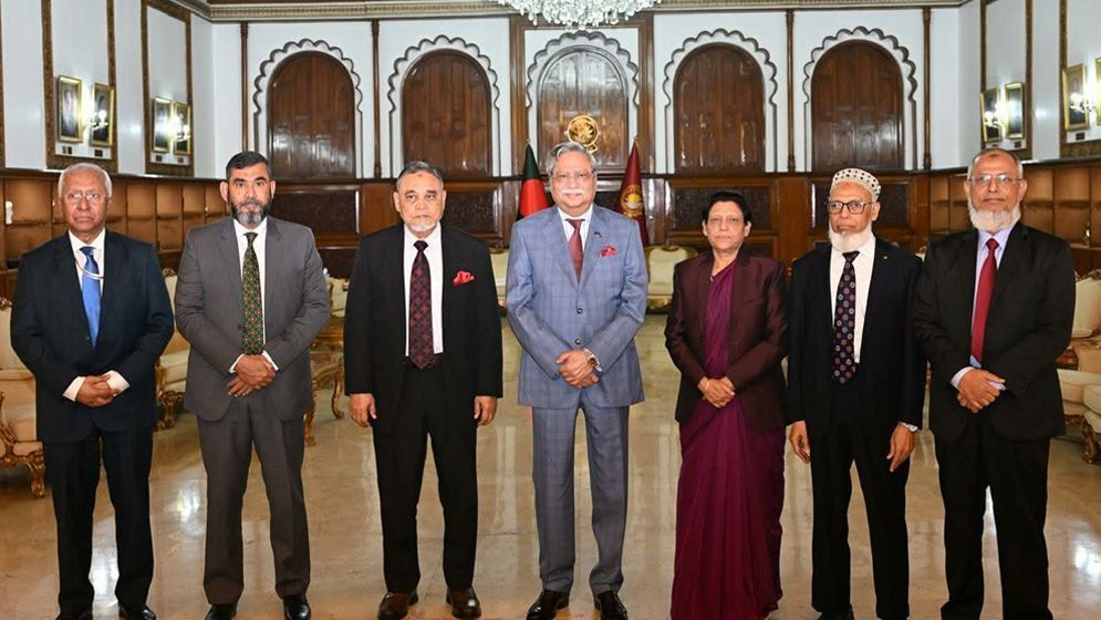 ইসির প্রস্তুতি নিয়ে সন্তুষ্ট রাষ্ট্রপতি, নির্বাচনে সহায়তার আশ্বাস