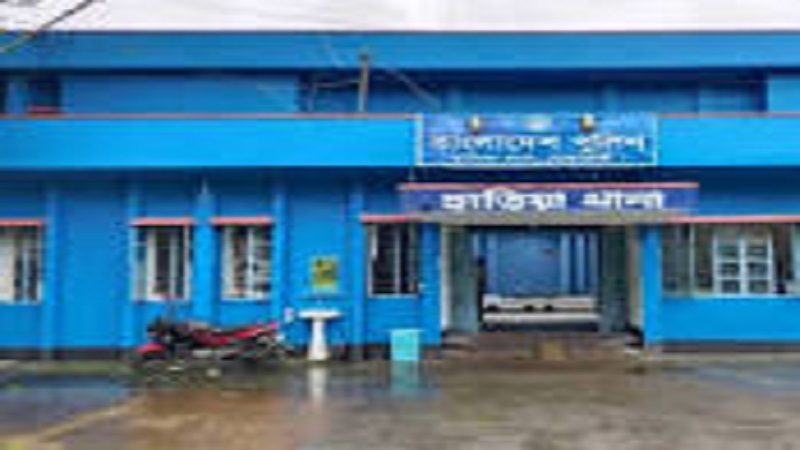 দাদির ওপর অভিমানে কীটনাশক খেয়ে কিশোরীর মৃত্যু