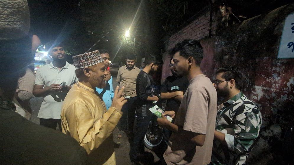 ৫ দফা দাবি পূরণ করেই ফেব্রুয়ারিতে নির্বাচন দিতে হবে: ড. হেলাল
