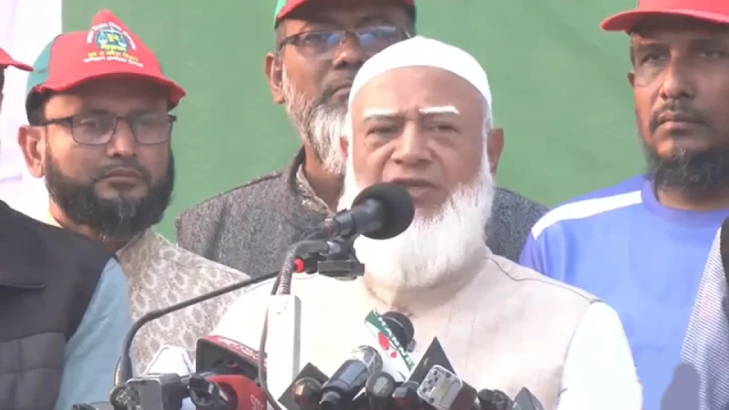 নতুন ধারায় রাজনীতি শুরু করতে চাই: জামায়াত আমির