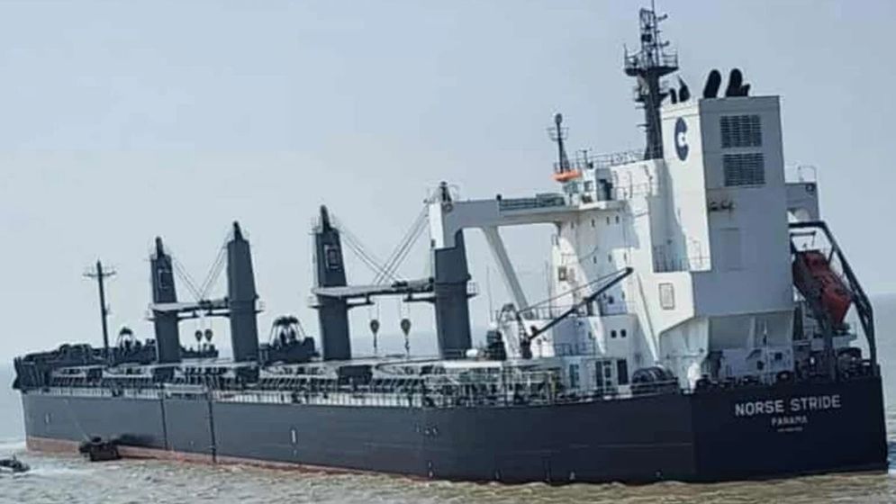 যুক্তরাষ্ট্র থেকে প্রথম চালানে এলো ৫৭ হাজার টন গম