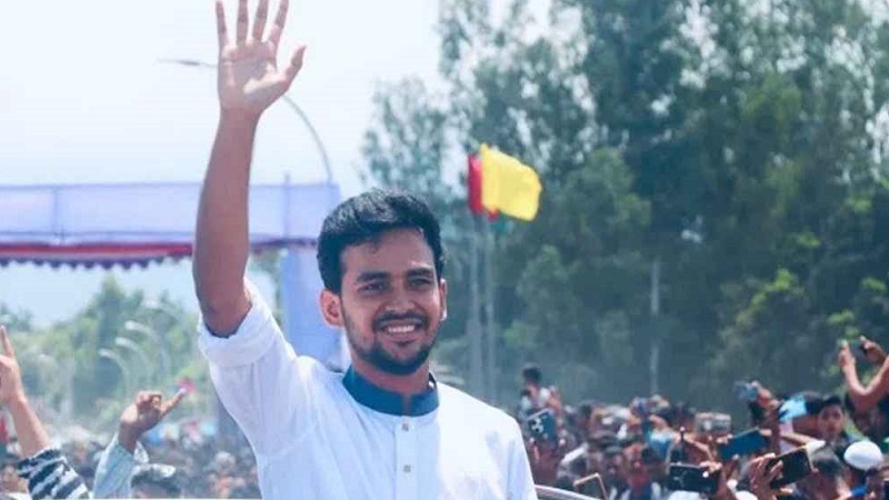 এনসিপিতে যোগ দিচ্ছেন সাবেক উপদেষ্টা আসিফ