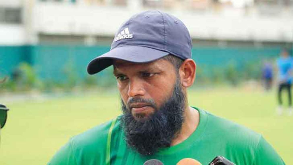 ‘আইসিসি চলে ভারতের কথায়’