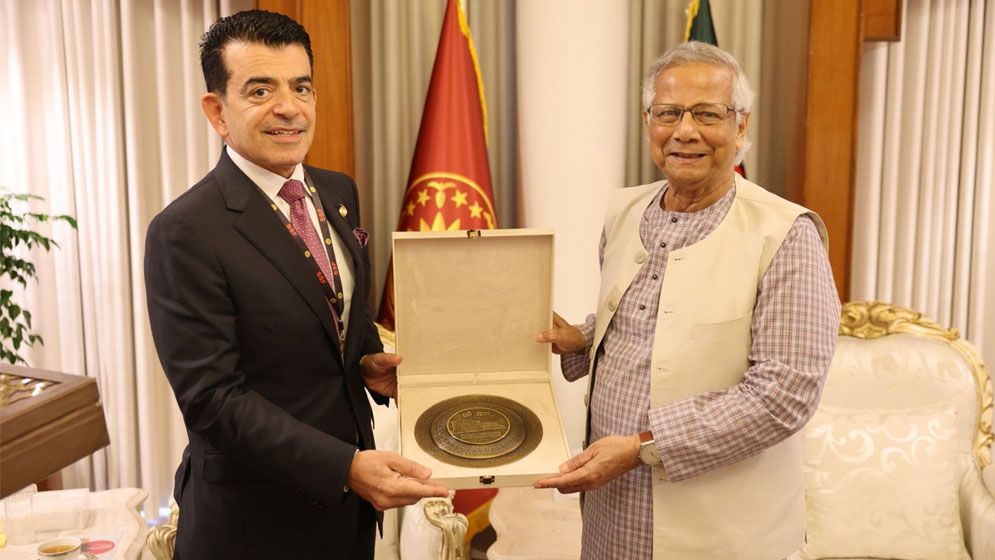 প্রধান উপদেষ্টার সঙ্গে আইসেস্কো মহাপরিচালকের বৈঠক