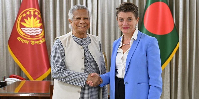 প্রধান উপদেষ্টার সঙ্গে জাতিসংঘের গোয়েন লুইসের বিদায়ী সাক্ষাৎ