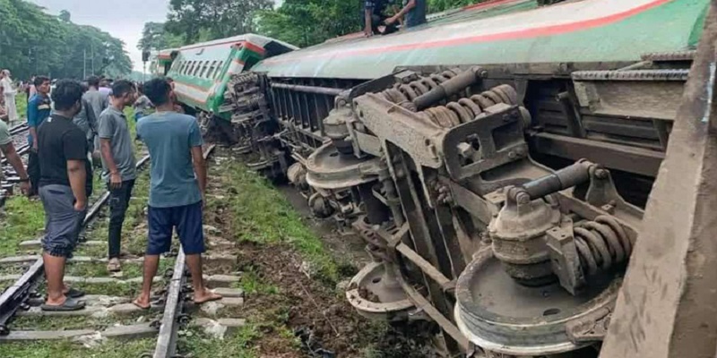 তিন ঘণ্টা পর সিলেটের সঙ্গে রেল যোগাযোগ স্বাভাবিক