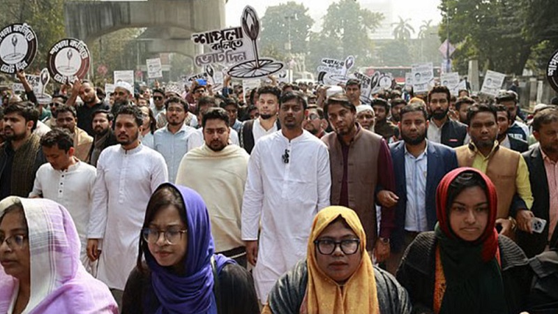১০-দলীয় ঐক্যকে বিজয়ী করার আহ্বান নাহিদ ইসলামের