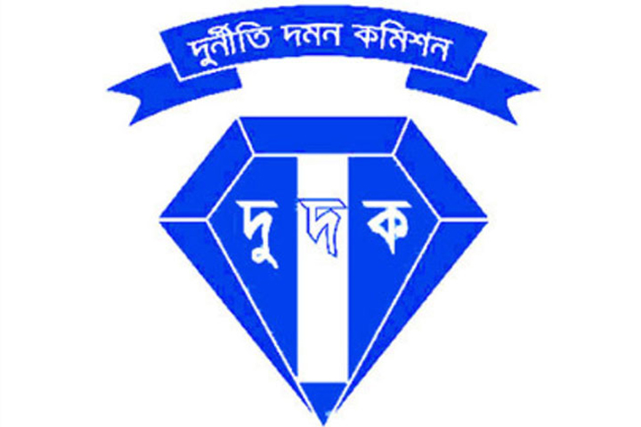 সাব-রেজিস্টার অফিসে দুর্নীতি: ৫ কর্মকর্তার বিরুদ্ধে দুদকের মামলা