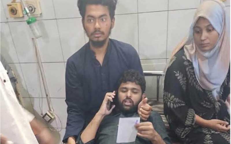 ইনকিলাব মঞ্চে পুলিশ–সংঘর্ষ, জাবের-আম্মারসহ আহত কয়েকজন