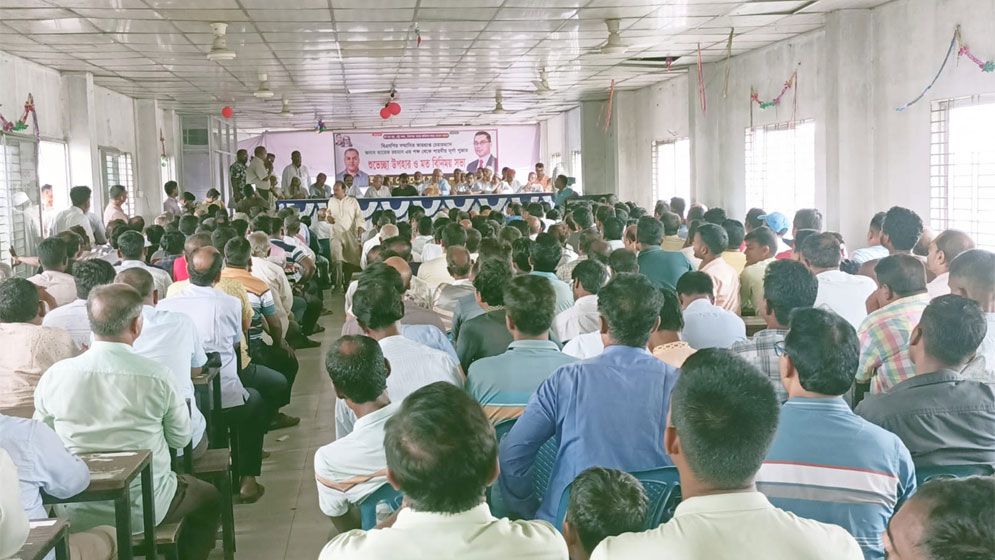 ‘শান্তিপূর্ণ পরিবেশে দুর্গাপূজা উদযাপনে বিএনপি নেতাকর্মীরা পাশে থাকবে’