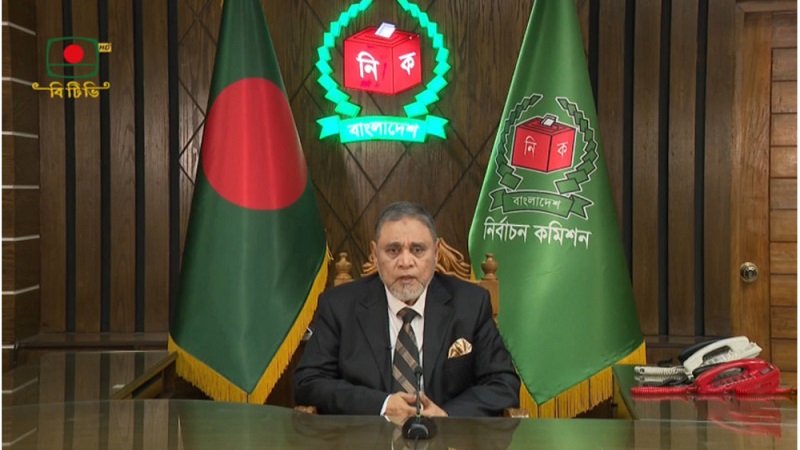 পছন্দের প্রার্থীকে ভোট দেবেন, জয়-পরাজয় মেনে নেবেন: সিইসি