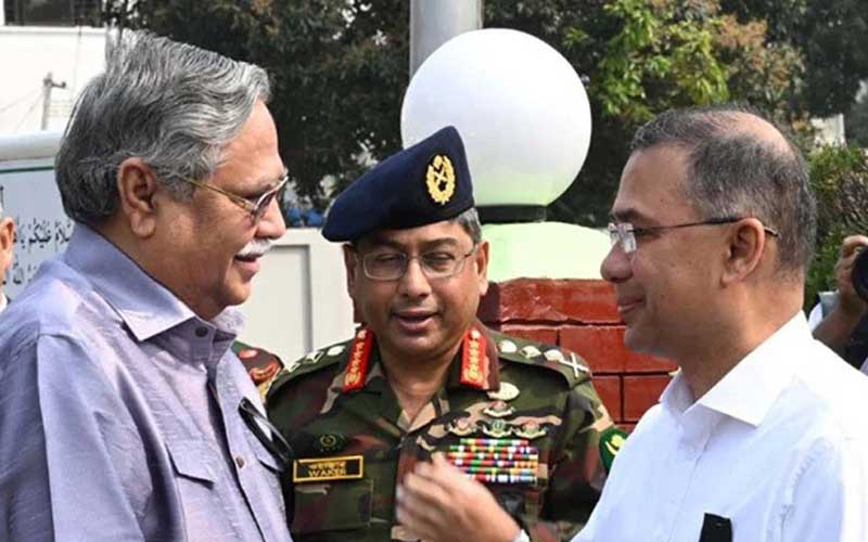 রাষ্ট্রপতির সঙ্গে প্রধানমন্ত্রীর সাক্ষাৎ