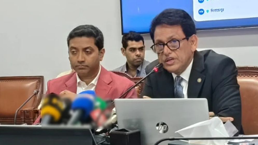 শিক্ষার্থীদের রাতের চলাফেরা নিয়ে মুখ খুললেন শিক্ষামন্ত্রী