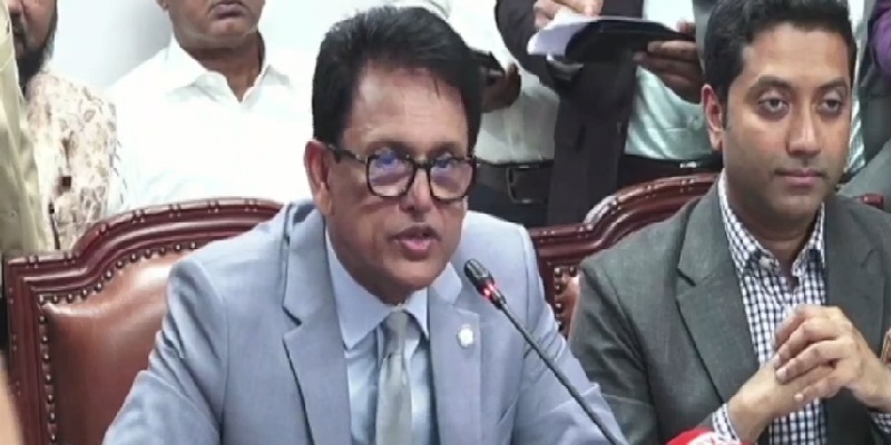 শিক্ষার্থীদের কাছ থেকে পুনঃভর্তি ফি নিলেই ব্যবস্থা: শিক্ষামন্ত্রী