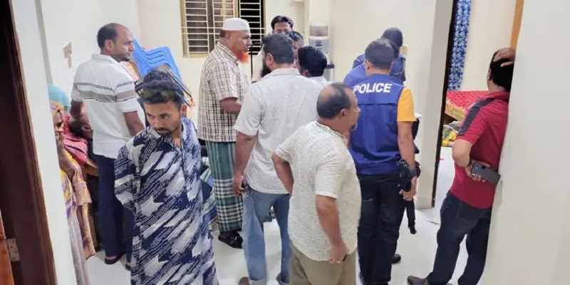 মা-মেয়েকে হত্যা করে স্বর্ণালংকার লুট করে দুর্বৃত্তরা